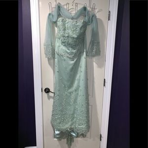 JOVANI Mint Green Formal Dress